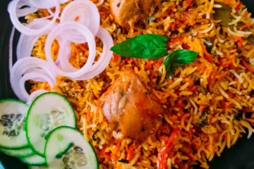 உயிரை பறிக்கும் பிரியாணி... இரவில் சாப்பிட்டால் என்ன நடக்கும் தெரியுமா? இனி யாரும் இந்த தவறை செய்யாதீர்கள்