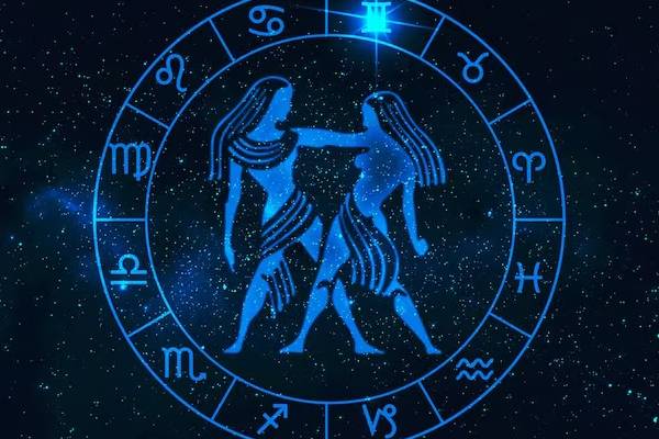 பேசியே எதையும் சாதிக்கும் அசாத்திய பேச்சாற்றல் கொண்ட 3 ராசிகள்! உங்க ராசியும் இதுல இருக்கா? | Which Zodiac Signs Have Best Communication Skills