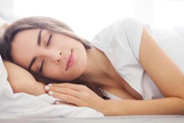 6 மணி நேரத்திற்கு குறைவாக தூங்குபவரா நீங்கள்? உஷாரா இருங்க