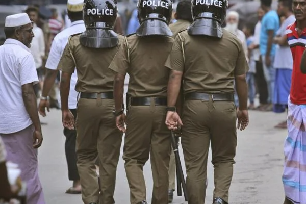 கோவிலுக்கு சென்ற 19 வயது இளைஞனுக்கு நடந்த அவலம்! | Accident Police Investigating Srilanka