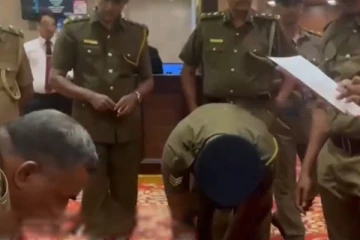 கொழும்பில் திடீர் சுற்றிவளைப்பு நடவடிக்கை; விடுதியில் பொலிஸார் கண்ட காட்சி!