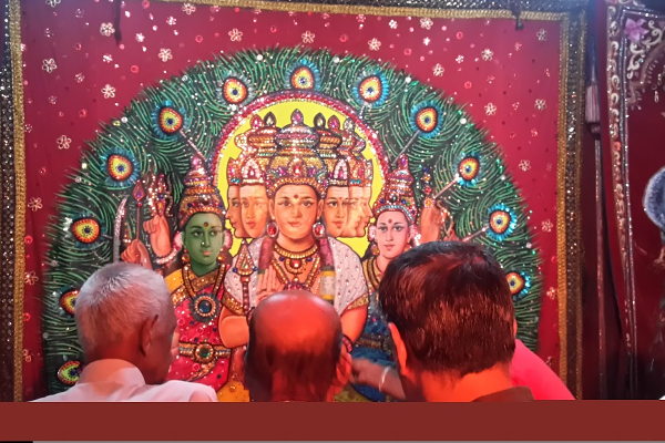 உலகிலேயே விக்கிரக ஆராதனை இல்லாமல் வழிபாடு இடம்பெறும் ஆலயம் இலங்கையில் மட்டுமே உள்ளது! எந்த ஆலயம் தெரியுமா? | Only Temple In The World Where There Idolatry