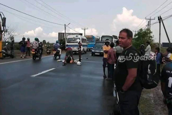 யாழ். செம்மணி பகுதியில் இளைஞர் ஒருவர் உயிரிழப்பு | Man Died In Jaffna Chemmani Vehicle Crash