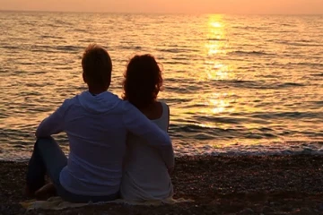 பேஸ்புக் காதலால் மட்டக்களப்பிற்கு சென்ற முல்லைத்தீவு சிறுமிகளுக்கு நேர்ந்த கொடுமை