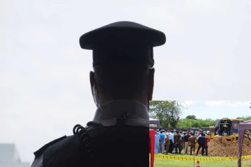 அவசரமாக இந்தியா சென்ற புலனாய்வு அதிகாரி சுரேஷ் சலே