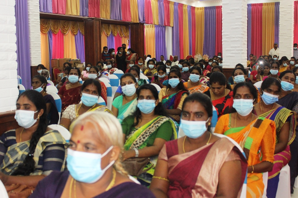ஸ்ரீலங்கா சுதந்திரக்கட்சி அரசாங்கத்தை விட்டு வெளியேறினால் நடு தெருவில் நிற்கும் : சந்திரகுமார் (Photos) | Batticaloa Government Sri Lankafreedomparty People ஸ்ரீலங்கா சுதந்திரக்கட்சி அரசாங்கத்தை விட்டு வெளியேறினால் நடு தெருவில் நிற்கும் : சந்திரகுமார் (Photos) | Batticaloa Government Sri Lankafreedomparty People