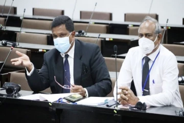 அரசாங்கம் தனிப்பட்ட தகவல்களை சேகரிப்பதை எளிதாக்க திட்டம் முன்மொழிவு