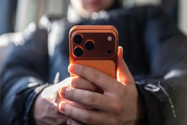 டித்வா பேரழிவு : பெற்றோரை இழந்து தவிக்கும் 100ற்கும் மேற்பட்ட பிள்ளைகள் | 103 Children Have Lost Parents Cyclone Ditwah