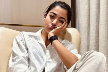 காயத்துடன் நடிகை ராஷ்மிகா மந்தனா.. கட்டுடன் வெளியிட்ட ஷாக்கிங் புகைப்படம்