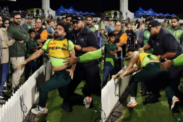 இரசிகருக்கும் பாகிஸ்தான் வீரருக்குமிடையில் மோதல் ; மைதானத்தில் பதற்றம்