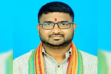 சென்னையில் பாஜக நிர்வாகி ஓட ஓட வெட்டிக்கொலை ... அரசியல் வட்டாரத்தில் பரபரப்பு