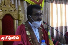 மாநகர கட்டளை சட்டத்தினை மீறி செயற்படுவதாக கூறி மட்டக்களப்பு மாநகரசபை உறுப்பினர்கள் சிலர் வெளிநடப்பு