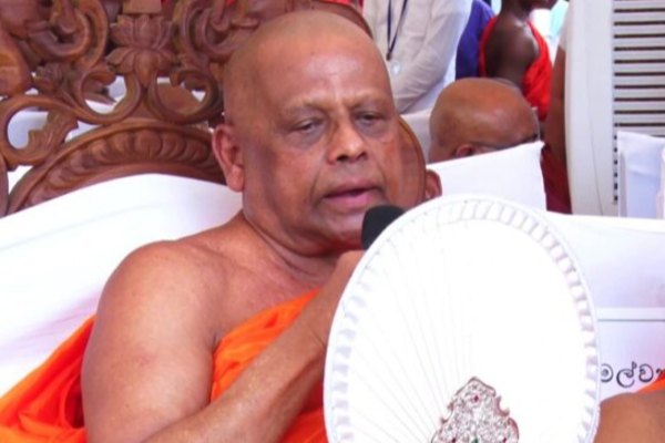 நாட்டுக்கான கடமையை புறக்கணிக்கும் அரசியல்வாதிகள்:வரகாகொட ஞானரதன தேரர் கவலை | Politicians Neglecting Their Duty To The Country நாட்டுக்கான கடமையை புறக்கணிக்கும் அரசியல்வாதிகள்:வரகாகொட ஞானரதன தேரர் கவலை | Politicians Neglecting Their Duty To The Country