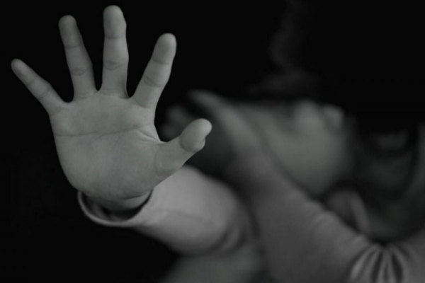 சிறுமிக்கு ஹோட்டலில் பாலியல் வன்கொடுமை - 10 கிலோ உப்பைக் கொட்டி உடலை புதைத்த உறவினர்! | Bihar Youth Rape And Murdered A Girl