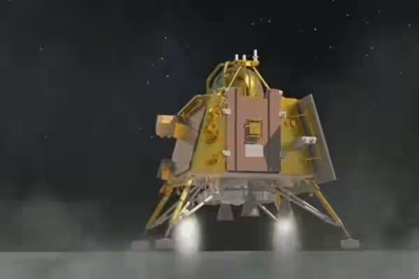 இன்றைய தினம் பூமியில் களமிறங்குகிறது சந்திராயன் -3 | Today Is The Day Chandrayaan 3 Enters The Fray