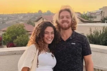 இறந்தும் காதலியை காப்பாற்றிய காதலன்.. தாக்குதலில் தப்பிய பெண் உருக்கம்!