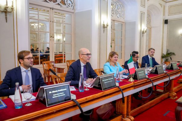 உலக வங்கியின் பிரதிநிதிகள் குழு இலங்கைக்கு விசேட விஜயம் | World Bank Delegation Pays Special Visit Srilanka