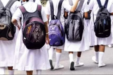 பாடசாலைகளை திறப்பது தொடர்பான கல்வி அமைச்சின் தீர்மானம்! சற்றுமுன் வெளியான உத்தியோகபூர்வ அறிவிப்பு