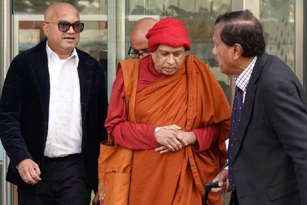 குற்றவாளி என தீர்ப்பளிக்கப்பட்ட மெல்போர்ன் புத்த கோவிலின் தலைமை துறவி | Head Monk Buddhist Temple Found Guilty குற்றவாளி என தீர்ப்பளிக்கப்பட்ட மெல்போர்ன் புத்த கோவிலின் தலைமை துறவி | Head Monk Buddhist Temple Found Guilty