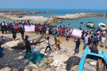 போராட்ட களத்திற்கு சென்ற சுமந்திரன் கடற்தொழிலாளர்களுக்கு வழங்கிய வாக்குறுதி! (காணொளி)
