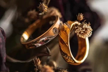 தொடர் ஏற்றத்தில் தங்கம் விலை - எவ்வளவுனு பாருங்க..