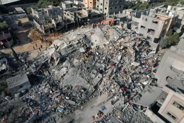 காசா பள்ளி மீது இஸ்ரேல் ராணுவம் தாக்கியதில் 22 பேர் பலி