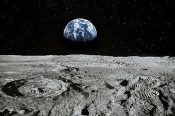 பூமியை விட்டு விலகும் சந்திரன் .. வரப்போகும் பெரும் ஆபத்து : விஞ்ஞானிகள் அதிர்ச்சி தகவல்