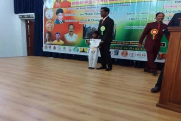 இலங்கையில் யோகா போட்டியில் சாதனை படைத்த சிறுமி!