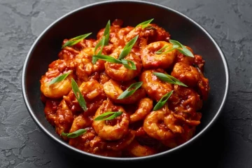 வித்தியாசமாக இறாலை நெய் கிரேவியாக சமைத்து பாருங்க... அம்புட்டு ருசியா இருக்கும்