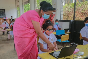 யாழ் பாடசாலையில் அதிபரின் செயலால் 14 வயது மாணவனுக்கு நேர்ந்த கதி!