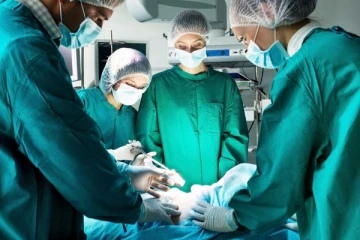 உலகில் முதன் முறை; புற்றுநோய் கட்டியை சத்திரகிசிச்சை மூலம் அகற்றி இலங்கை மருத்துவர்கள் சாதனை!
