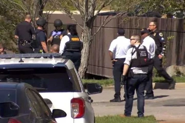 அமெரிக்காவில் பாடசாலையில் பயங்கர துப்பாக்கி சூடு; 6 பேருக்கு நடந்த சோகம்