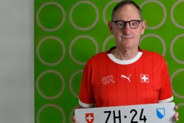 சுவிட்சர்லாந்தில் 10 கோடி ரூபாய்க்கு ஏலம் போன Number plate