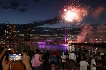 நியூசிலாந்தில் பிறந்தது புத்தாண்டு 2022