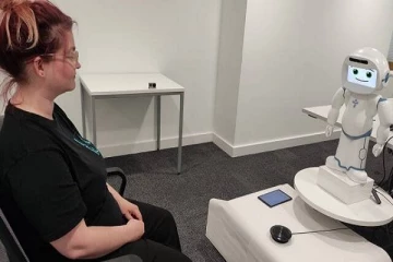 ஊழியர்களுக்கு மனநல ஆலோசனை தரும் கியூட்டி ரோபோ: தொழில்நுட்பத்தின் அடுத்த கட்டம்!