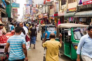 சர்வதேச சிகப்புப் பட்டியலில் இலங்கையர்கள்