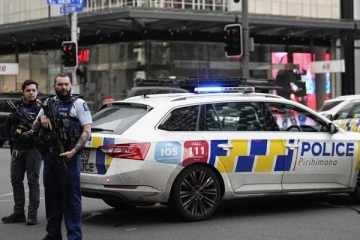 நியூசிலாந்து துப்பாக்கிச் சூட்டில் இருவர் பலி: 6 பேர் காயம்