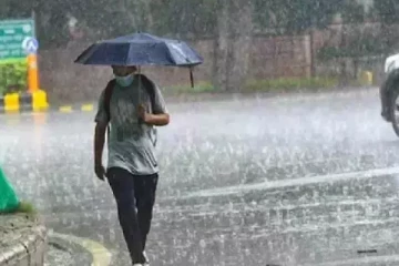 வங்கக்கடலில் வலுப்பெறும் புயல் சின்னம்.., 10 மாவட்டங்களில் இன்று மழை பெய்யும்