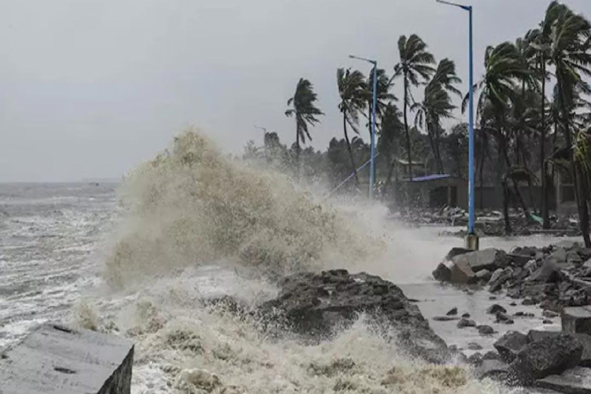 காலி முதல் பொத்துவில் வரையான கடற்பரப்பில் பயணிப்போருக்கு எச்சரிக்கை | Alert For Mariners Along Galle Pottuvil Coast காலி முதல் பொத்துவில் வரையான கடற்பரப்பில் பயணிப்போருக்கு எச்சரிக்கை | Alert For Mariners Along Galle Pottuvil Coast