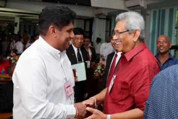 தென்னிலங்கை அரசியலில் திடீர் திருப்பம்; இணக்கம் வெளியிட்டார் சஜித்!