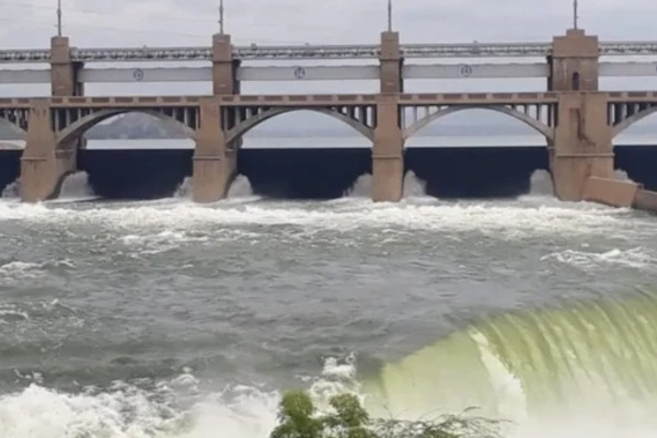 மாவிலாறை அண்டிய மக்களை விகாரைக்கு அழைத்து வருமாறு கோரிக்கை | Thero Requests Mavilarau People Come To Temple