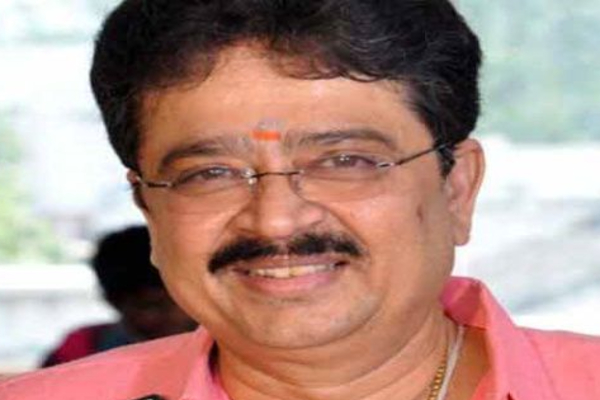 திமுக சிறப்பாக ஆட்சி செய்கிறது தேவையில்லாமல் விமர்சிப்பது வெற்று அரசியல் - நடிகர் எஸ்.வி.சேகர் | Dmk Rules Better Is Empty Politics Actor Svseakar