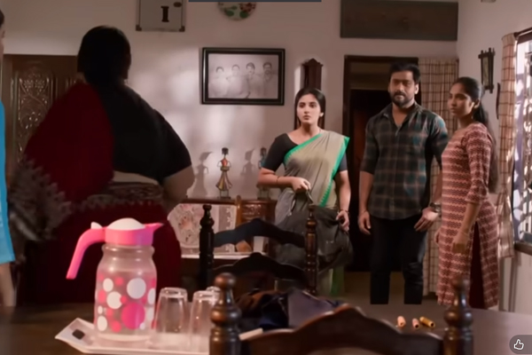 Singappenne: அன்புவின் வீட்டிற்குள் நுழைந்த பார்வதி... விபரீத முடிவு எடுக்கும் மாமியார் | Singappenne Aanandhi Entry Anbu House Singappenne: அன்புவின் வீட்டிற்குள் நுழைந்த பார்வதி... விபரீத முடிவு எடுக்கும் மாமியார் | Singappenne Aanandhi Entry Anbu House