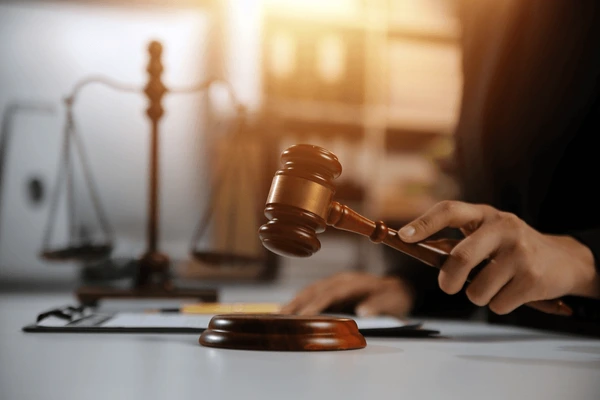 மற்றுமொரு வழக்கில் சிக்கிய மஹிந்தானந்த மற்றும் நளின் | Indictments Served Against Mahindananda And Nalin