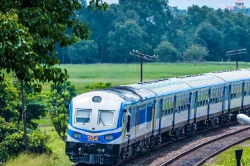 யாழ்ப்பாணத்திலிருந்து கொழும்பு வரை குளிரூட்டப்பட்ட ரயில் சேவை!