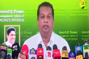 முழு நாடும் செயலிழந்து விட்டது