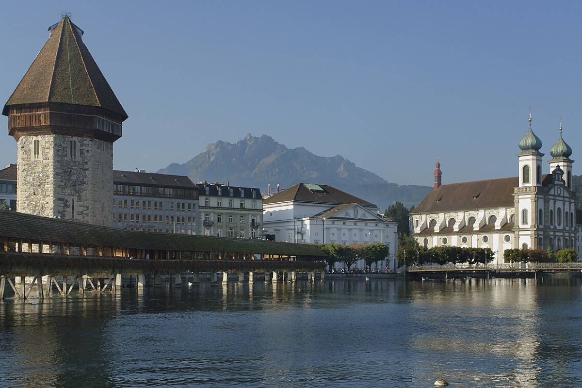 சுவிட்சர்லாந்திலேயே குறைந்த வரி விதிக்கும் மாகாணம் இதுதான் | Luzern As Lowest Tax Province In Swiss