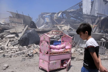 நடுங்கவைக்கும் காஸா மருத்துவமனை.... பிஞ்சு குழந்தைகள் உட்பட மொத்தமாக புதைக்கப்பட்ட 179 பேர்