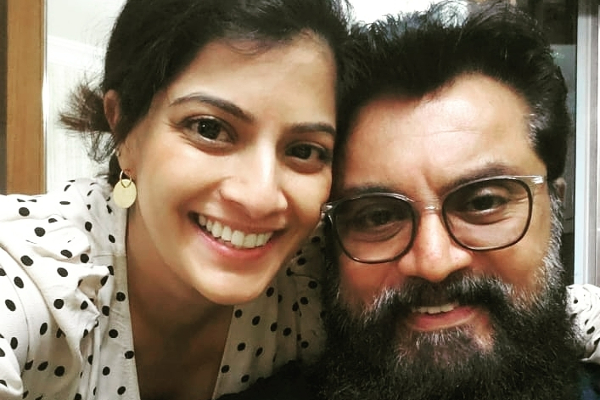 வரலட்சுமியை நடிக்க அனுமதிக்காக சரத்குமார், சிம்புவுக்கு மட்டும் ஓகே சொன்னது இதனால் தானா | Why Sarathkumar Rejected Varalaxmi Acting Offers வரலட்சுமியை நடிக்க அனுமதிக்காக சரத்குமார், சிம்புவுக்கு மட்டும் ஓகே சொன்னது இதனால் தானா | Why Sarathkumar Rejected Varalaxmi Acting Offers