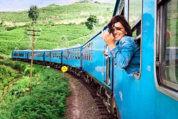 ඇල්ල සංචාරකයන්ගෙන් පිරී යයි - රටේම ආදායම ඉහලට